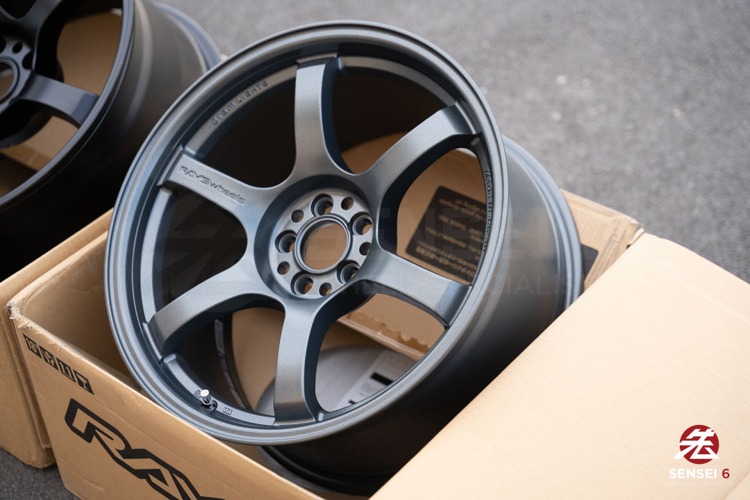 Gram Lights 57DR / 18x9.5 +38 / 5x100 / Gun Blue II (G2)