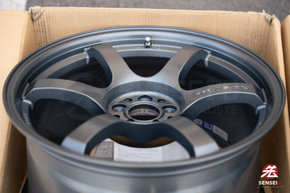 Gram Lights 57DR / 18x9.5 +38 / 5x100 / Gun Blue II (G2)