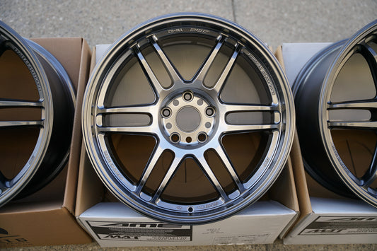 AME Tracer TM02 / 18x9.5 +38 / 5x114.3 / Hiperplata