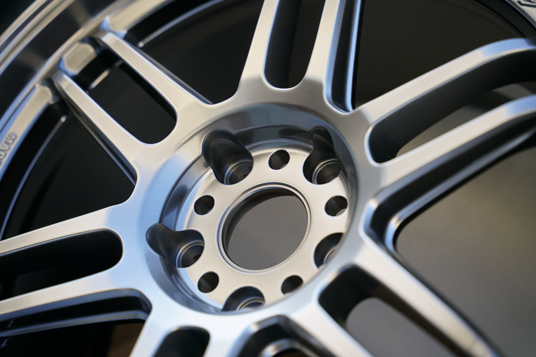 AME Tracer TM02 / 18x9.5 +38 / 5x114.3 / Hiperplata