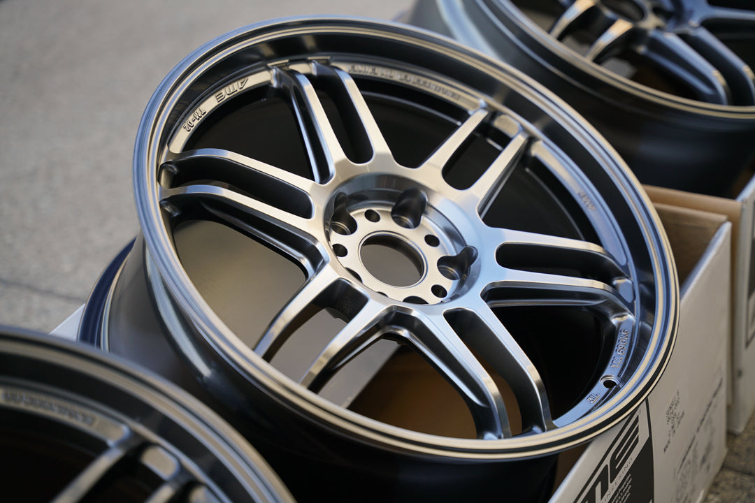 AME Tracer TM02 / 18x9.5 +38 / 5x114.3 / Hiperplata
