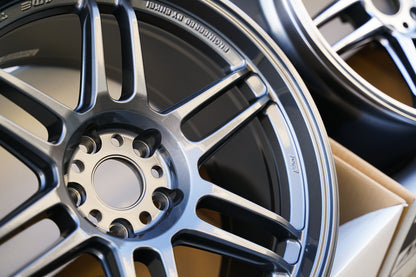 AME Tracer TM02 / 18x9.5 +22 / 5x114.3 / Negro pistola