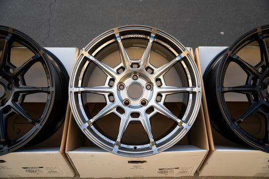 AME Galerna Refino / 18x9.5 +38 / 5x114.3 / Hiper Plata