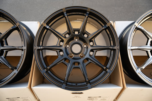 AME Galerna Refino / 18x9.5 +38 / 5x114.3 / Negro Mate