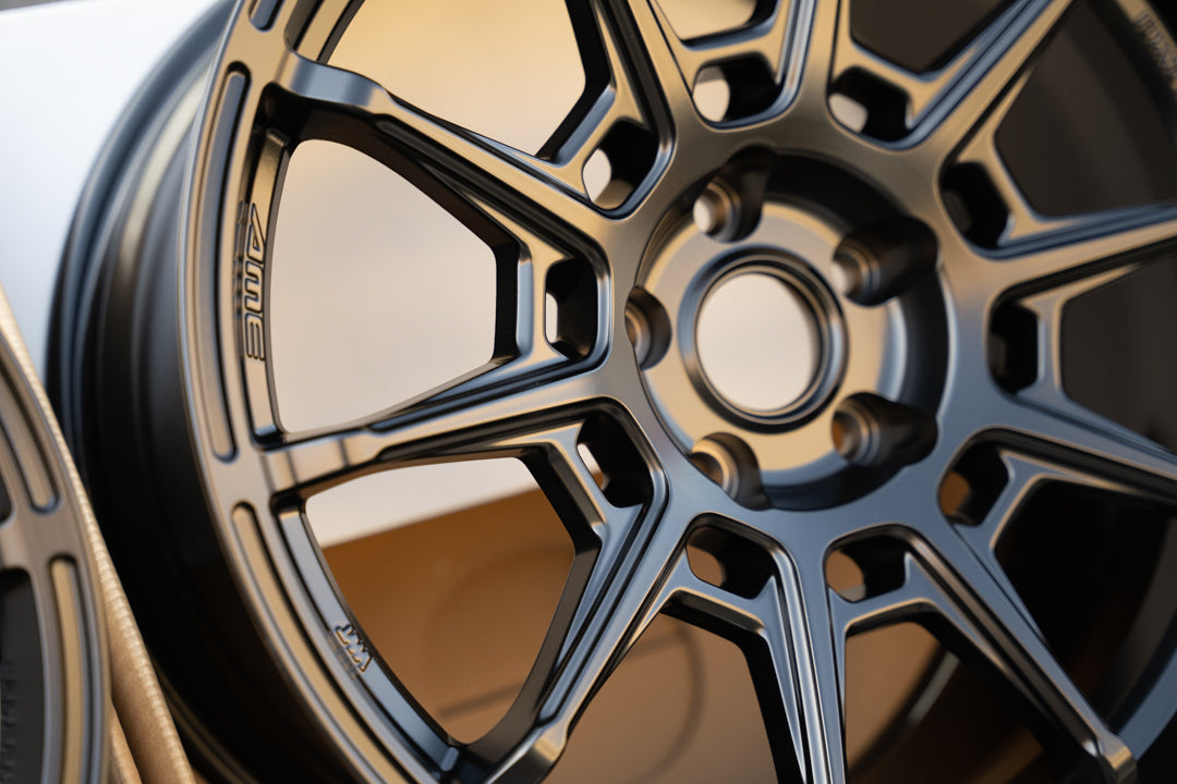 AME Galerna Refino / 18x9.5 +38 / 5x114.3 / Negro Mate