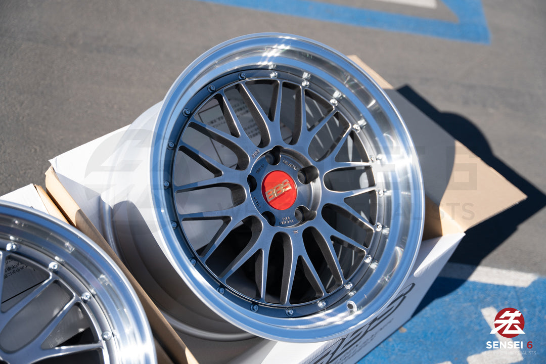 BBS LM / 19x9.5 +22, 19x11 +37 / 5x120 / Diamante Negro