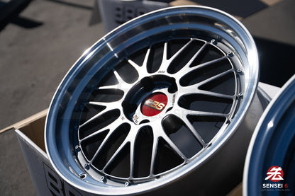 BBS LM / 19x9.5 +22, 19x11 +37 / 5x120 / Diamante Negro