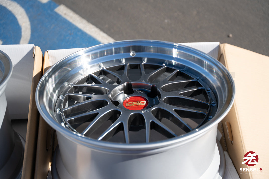 BBS LM / 19x9.5 +22, 19x11 +37 / 5x120 / Diamante Negro