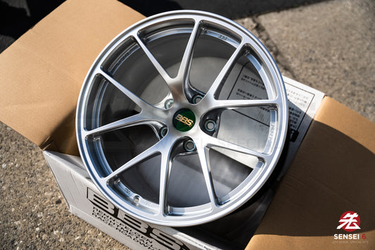 BBS RI-A / 18x10.5 +22 / 5x120 / Plata Diamante 