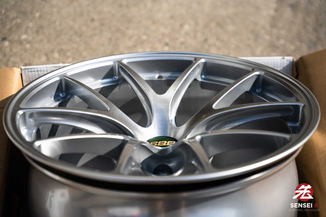 BBS RI-A / 18x10.5 +22 / 5x120 / Plata Diamante 