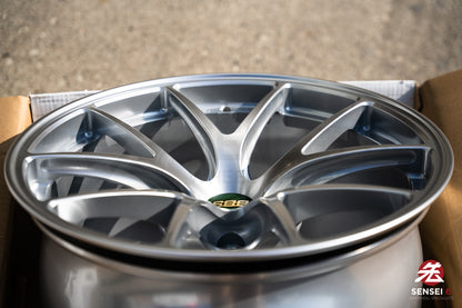 BBS RI-A / 18x10.5 +22 / 5x120 / Plata Diamante 