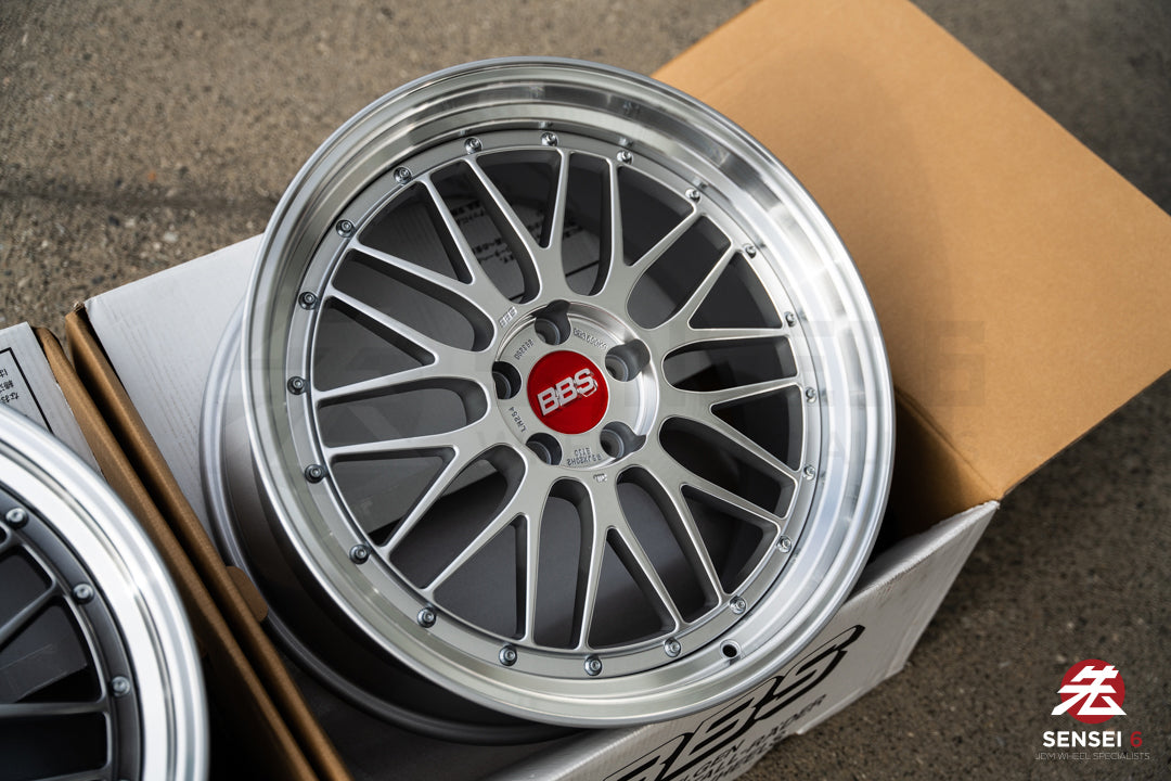 BBS LM / 20x9.5 +30 / 5x114.3 / Plata Diamante 