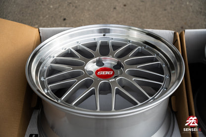 BBS LM / 20x9.5 +30 / 5x114.3 / Plata Diamante 