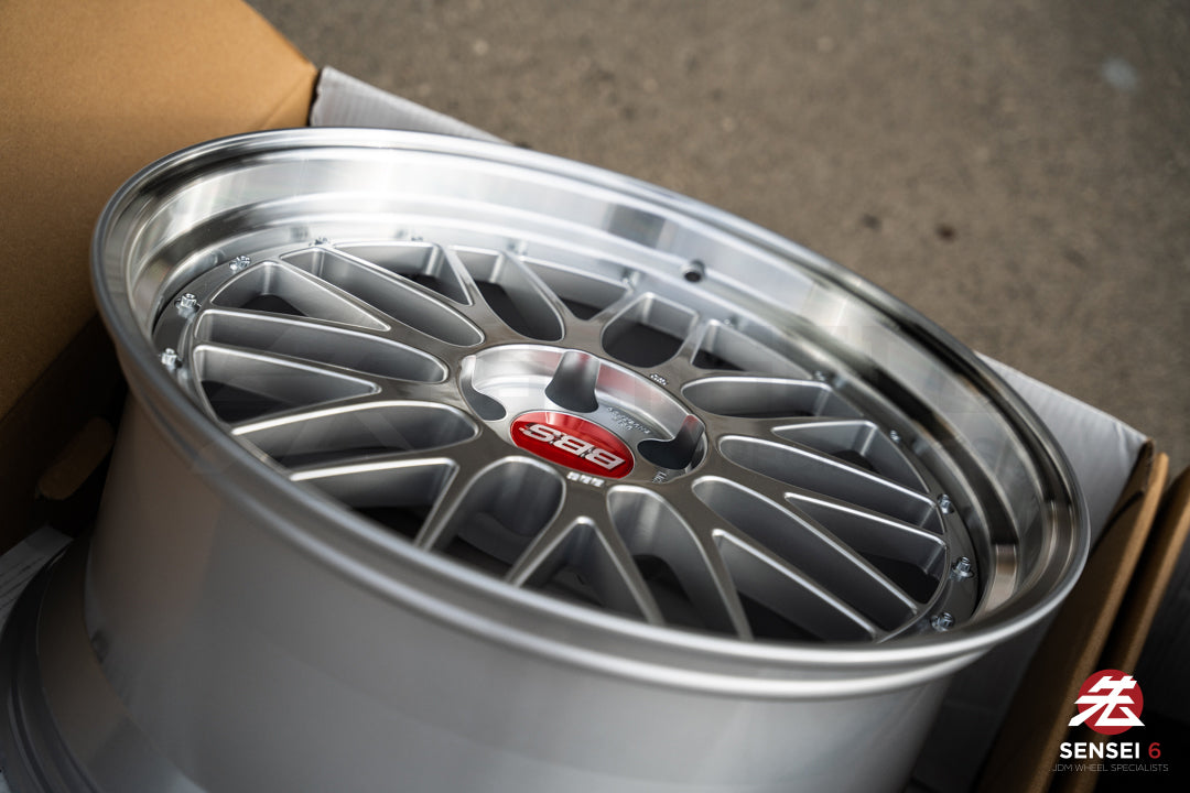 BBS LM / 20x9.5 +30 / 5x114.3 / Plata Diamante 