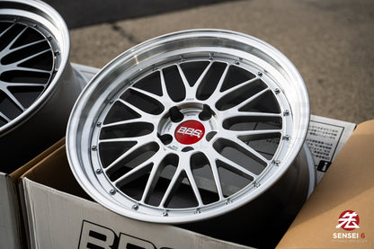 BBS LM / 20x9.5 +30 / 5x114.3 / Plata Diamante 