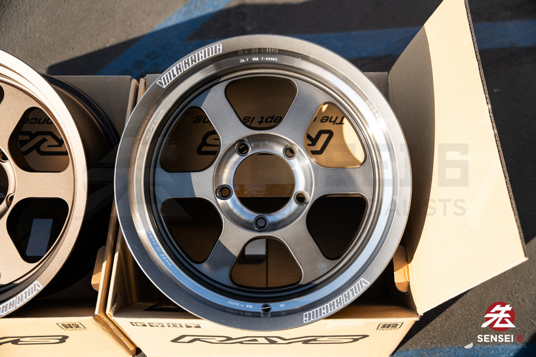 Volk TE37XT SL M-Spec / 18x9.5 +0 / 5x150 / Pressed Graphite (PG)