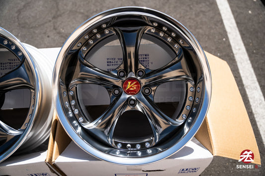 ワーク VSKF# / 18x9.5 +14、18x10.5 +15 / 5x114.3 / ライトグレーシルバー