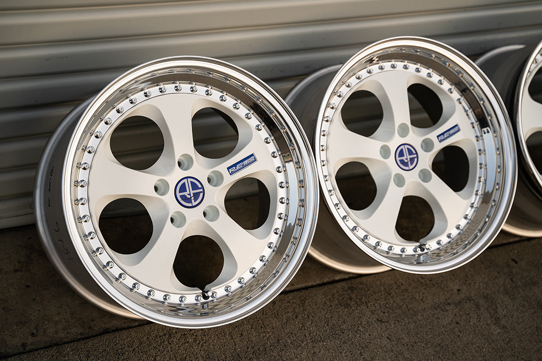 18" RE-Amemiya AW7 [Step Lip] (Used Wheels Built to Order)