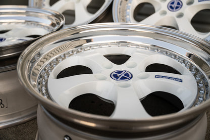 18" RE-Amemiya AW7 [Step Lip] (Used Wheels Built to Order)