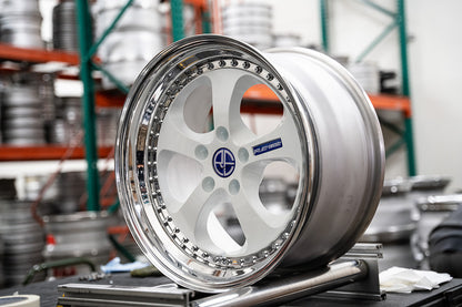 18" RE-Amemiya AW7 [Step Lip] (Used Wheels Built to Order)