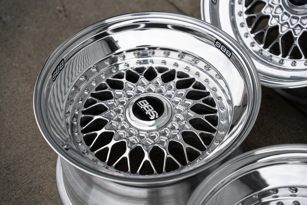 BBS RS de 17" [Double Step Lip] (Ruedas usadas, hechas a pedido) 