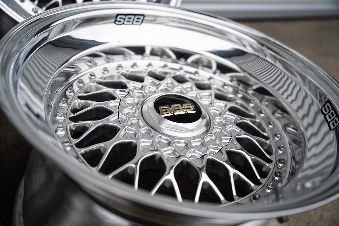 BBS RS de 17" [Double Step Lip] (Ruedas usadas, hechas a pedido) 