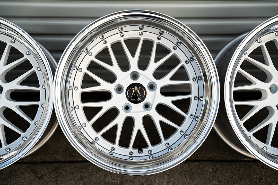 Enkei Algernon Intelesse de 18" [Step Lip] (Ruedas usadas, hechas a pedido) 
