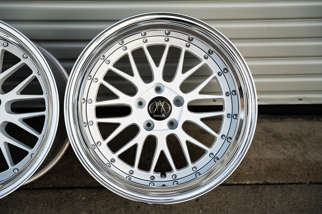 Enkei Algernon Intelesse de 18" [Step Lip] (Ruedas usadas, hechas a pedido) 