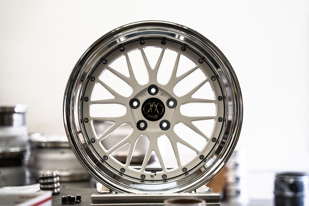 Enkei Algernon Intelesse de 18" [Step Lip] (Ruedas usadas, hechas a pedido) 