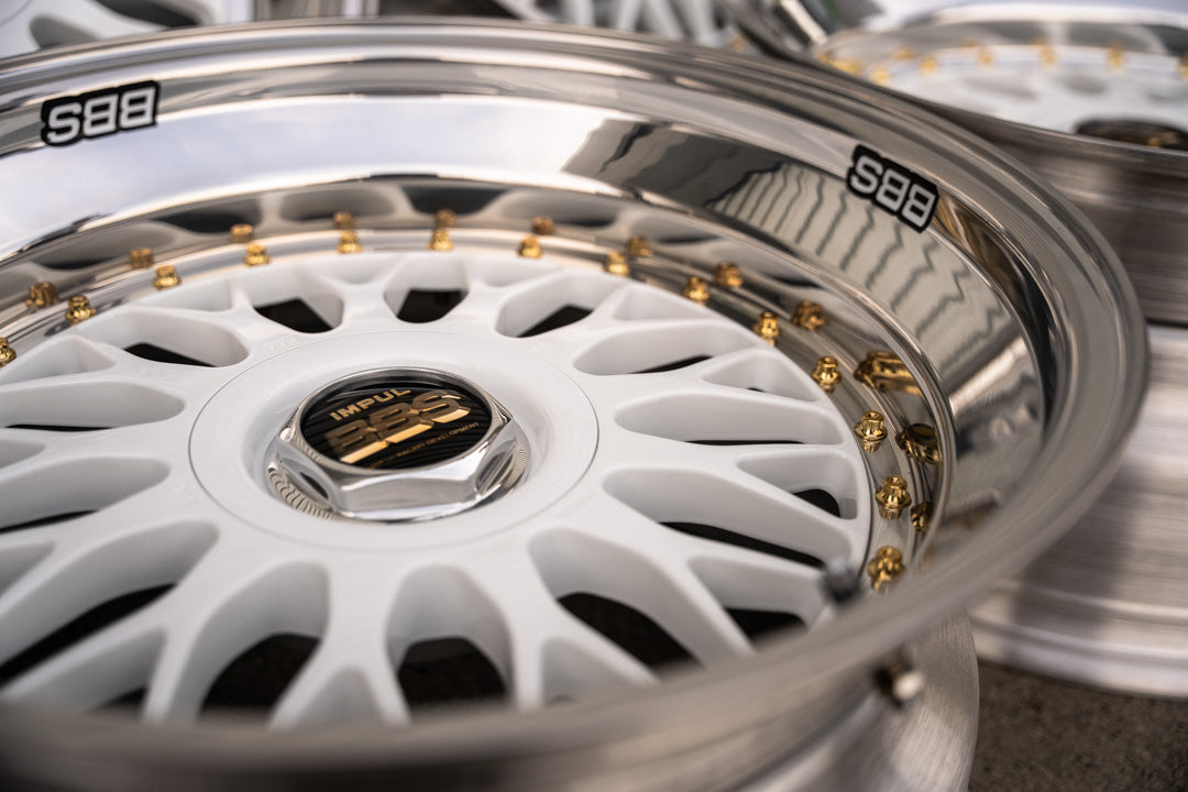 BBS Impul M1 de 18" [Double Step Lip] (Ruedas usadas, hechas a pedido) 