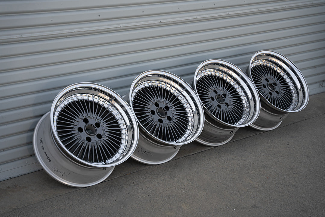 18" Desmond Verse [Step Lip] (Used Wheels Built to Order)