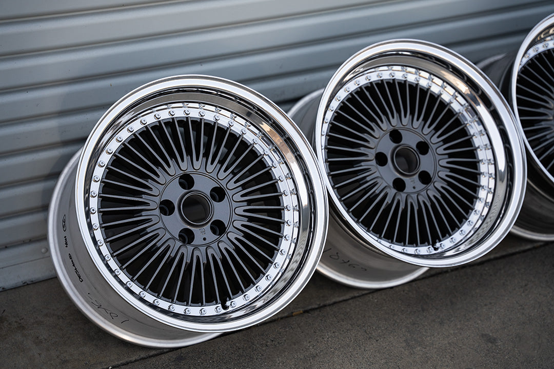 18" Desmond Verse [Step Lip] (Used Wheels Built to Order)
