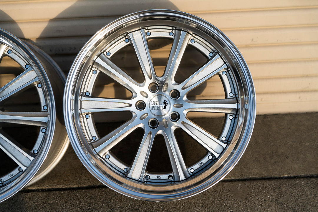 20" Leon Hardiritt Gral [Step Lip] (Used Wheels Built to Order)