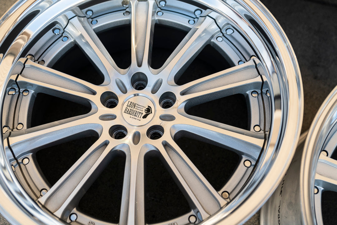 20" Leon Hardiritt Gral [Step Lip] (Used Wheels Built to Order)