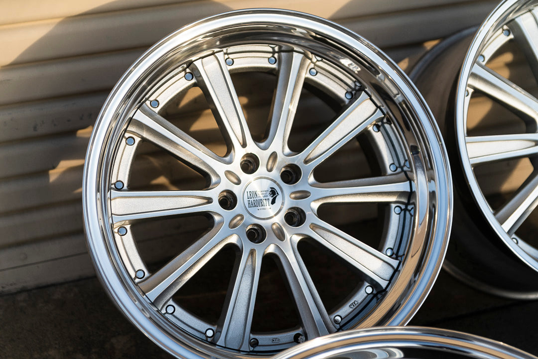 20" Leon Hardiritt Gral [Step Lip] (Used Wheels Built to Order)