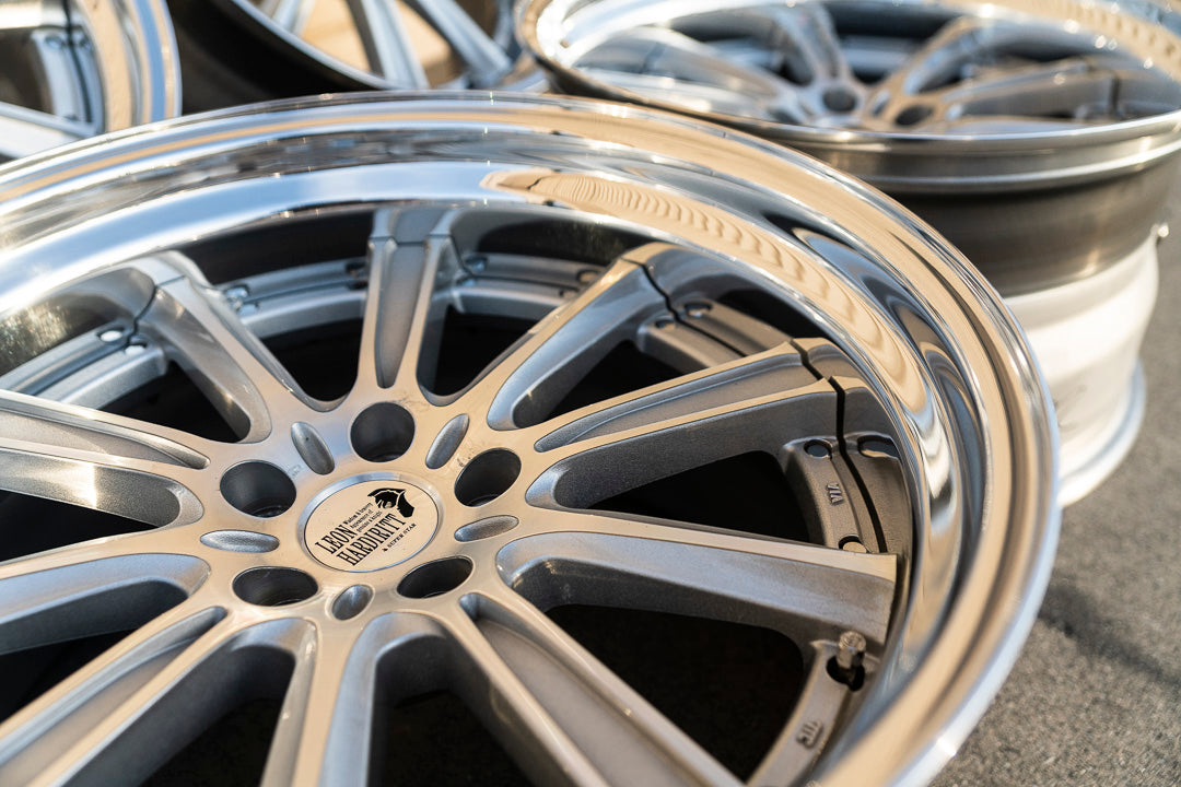 20" Leon Hardiritt Gral [Step Lip] (Used Wheels Built to Order)