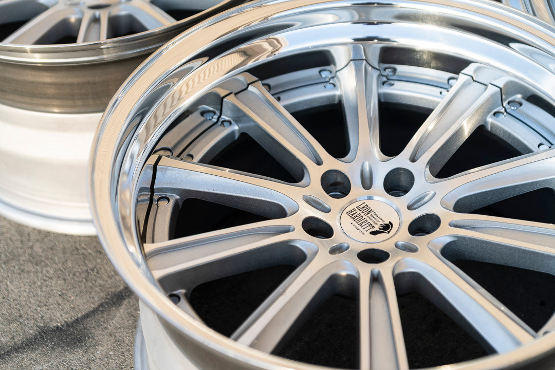 20" Leon Hardiritt Gral [Step Lip] (Used Wheels Built to Order)
