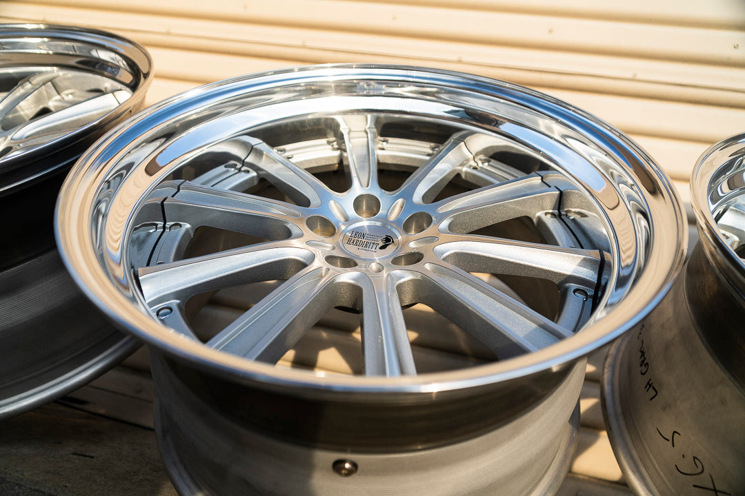 20" Leon Hardiritt Gral [Step Lip] (Used Wheels Built to Order)