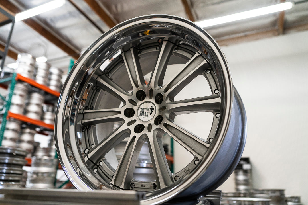 20" Leon Hardiritt Gral [Step Lip] (Used Wheels Built to Order)
