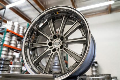 20" Leon Hardiritt Gral [Step Lip] (Used Wheels Built to Order)