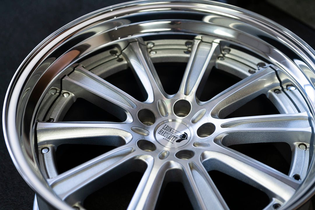 20" Leon Hardiritt Gral [Step Lip] (Used Wheels Built to Order)