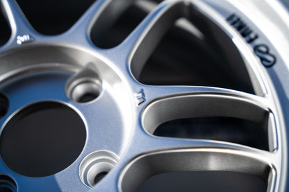 Enkei RPF1 / 15x7 +41 / 4x100 / F1 Plata 
