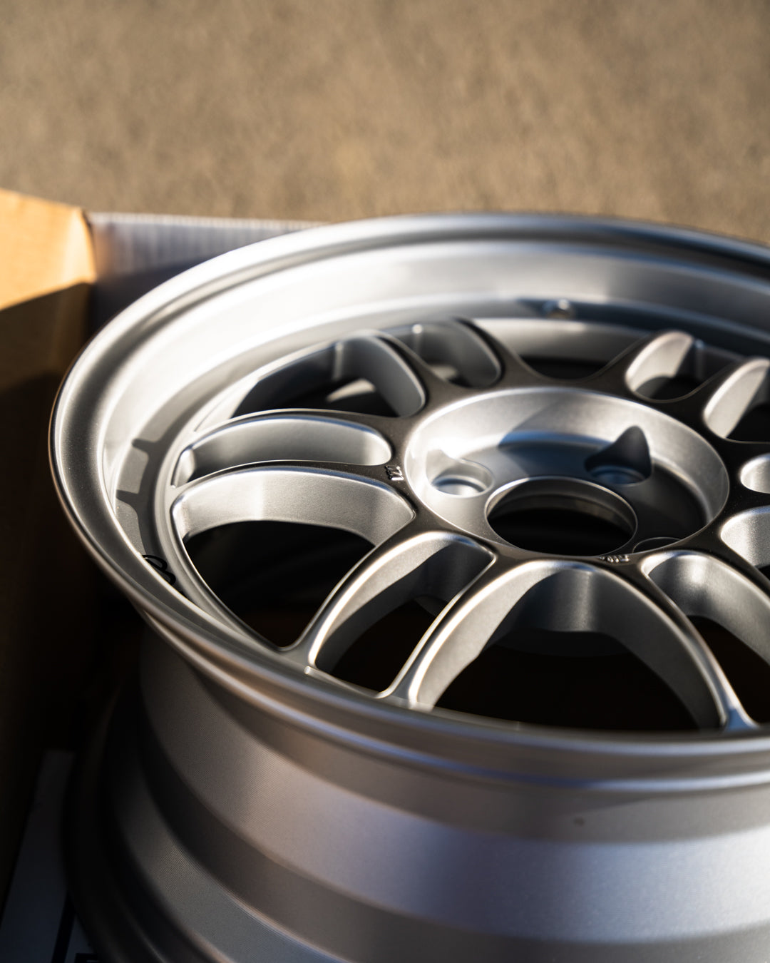 Enkei RPF1 / 15x7 +41 / 4x100 / F1 Plata 
