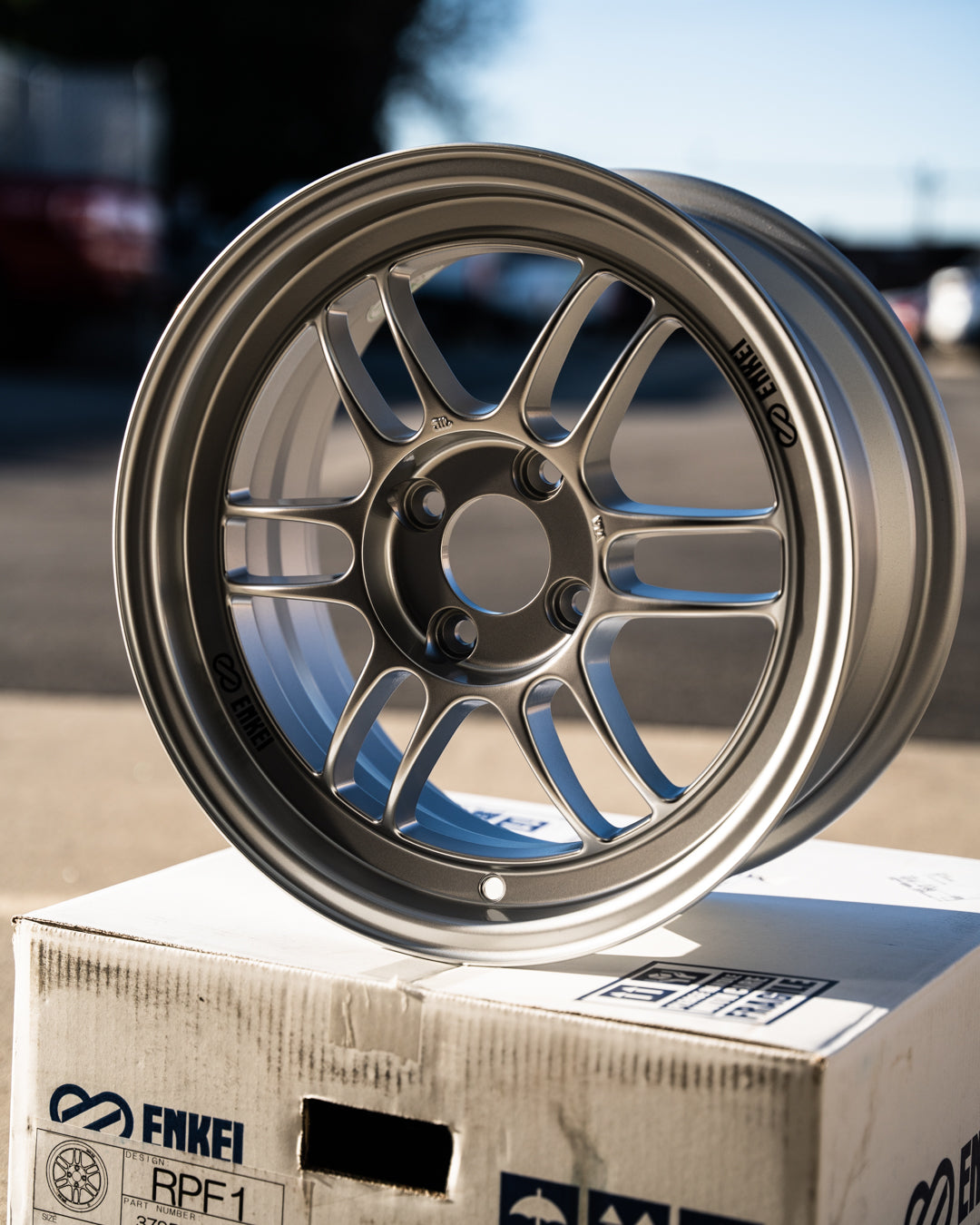 Enkei RPF1 / 15x7 +41 / 4x100 / F1 Plata 