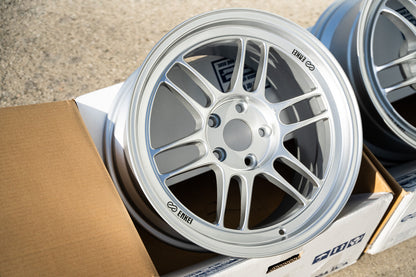 Enkei RPF1 / 18x9.5 +38 / 5x114.3 / F1 Plata 