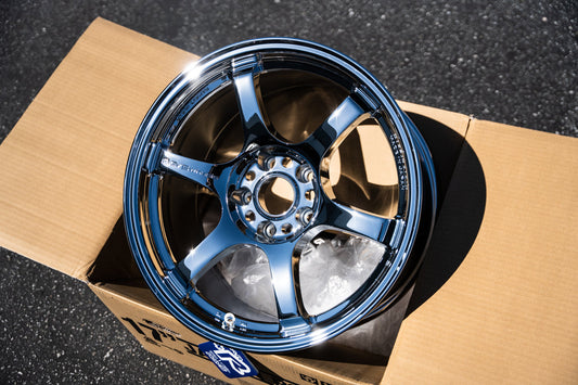 Gram Lights 57DR / 17x9 +22 / 5x114.3 / Cromo 