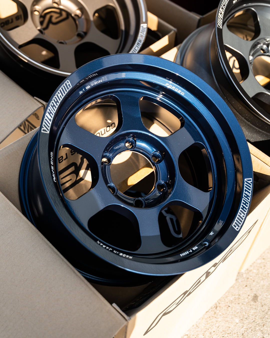 Volk TE37XT M-Spec / 17x8.5-10 / 6x139.7 / Azul Magnético 