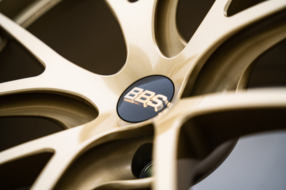 BBS RI-A / 18x10 +25 / 5x120 / Oro 