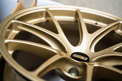 BBS RI-A / 18x10 +25 / 5x120 / Oro 