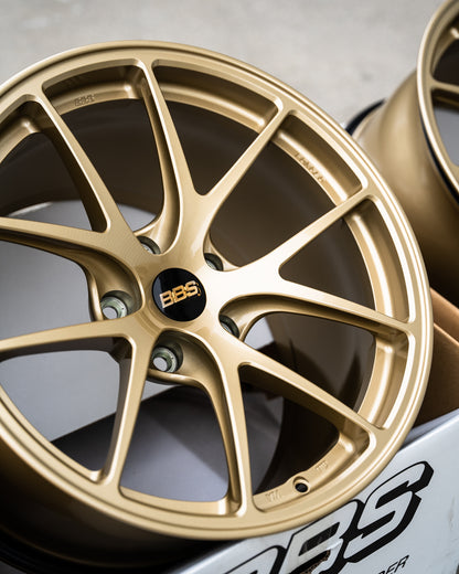 BBS RI-A / 18x10 +25 / 5x120 / Oro 